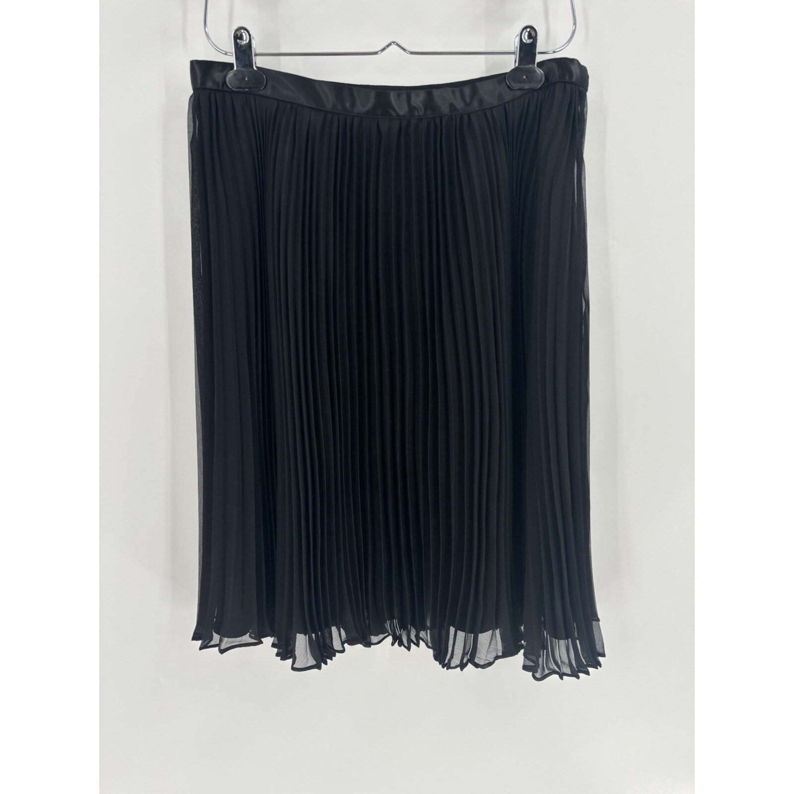 Victor Costa Vintage Skirt Womens 8 Black Pleated Lined Knee Length Chiffon